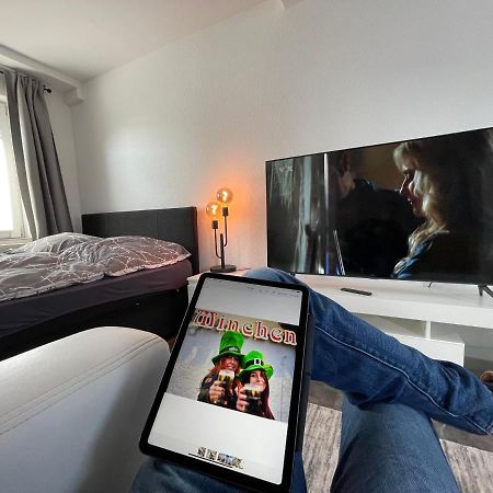 Gleis 12 , Kontaktloser 24-7-Check In, Barrierefrei ,Smart Tv, W-Lan, Parkplatz Kostenlos Бюккебург Экстерьер фото